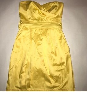 Yellow satiny strapless dress Gorgeous color